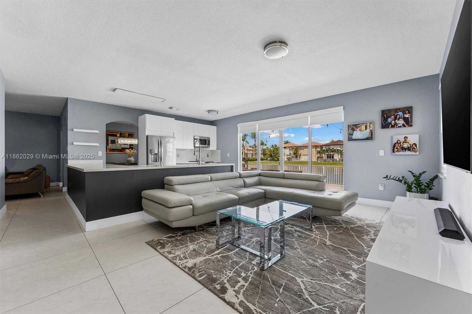 Small Image of 7521 NORTH WEST 113TH PATH, Doral Number 15
