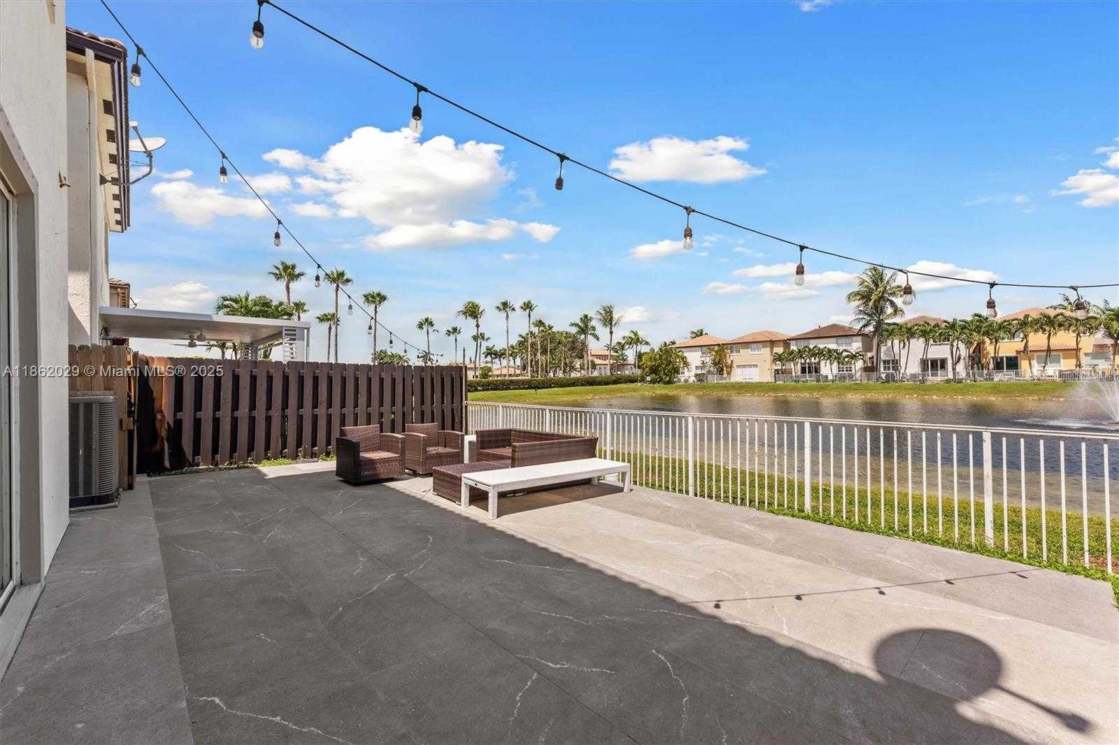 Small Image of 7521 NORTH WEST 113TH PATH, Doral Number 19