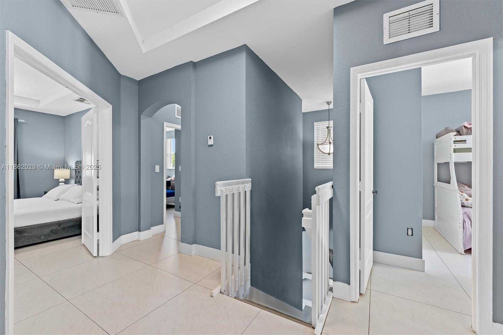 Small Image of 7521 NORTH WEST 113TH PATH, Doral Number 23