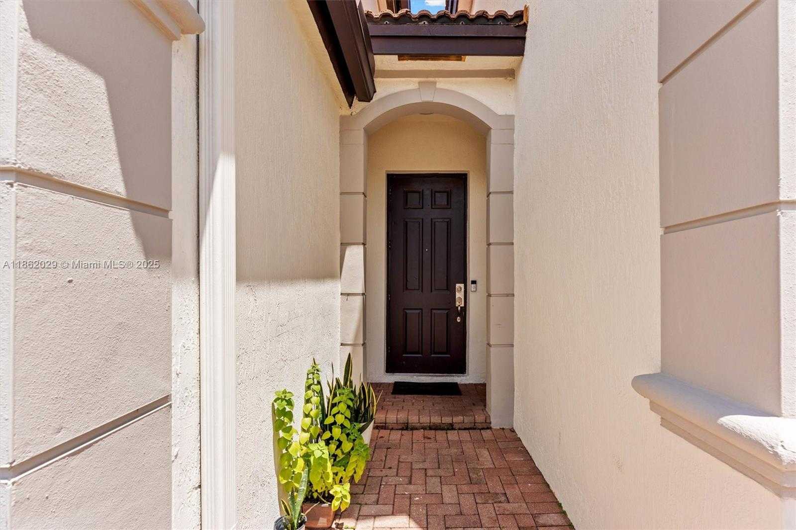 Small Image of 7521 NORTH WEST 113TH PATH, Doral Number 3