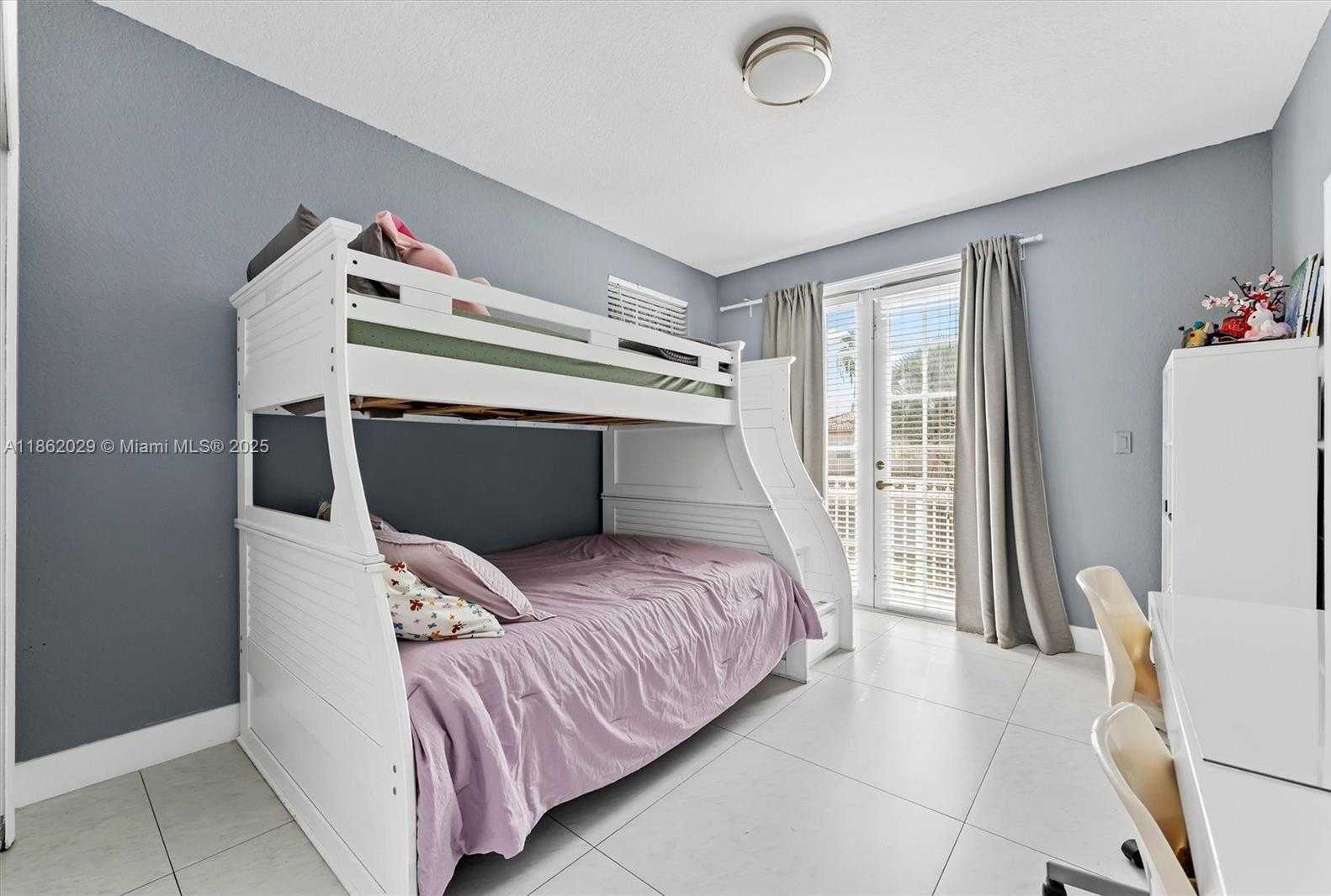 Small Image of 7521 NORTH WEST 113TH PATH, Doral Number 34