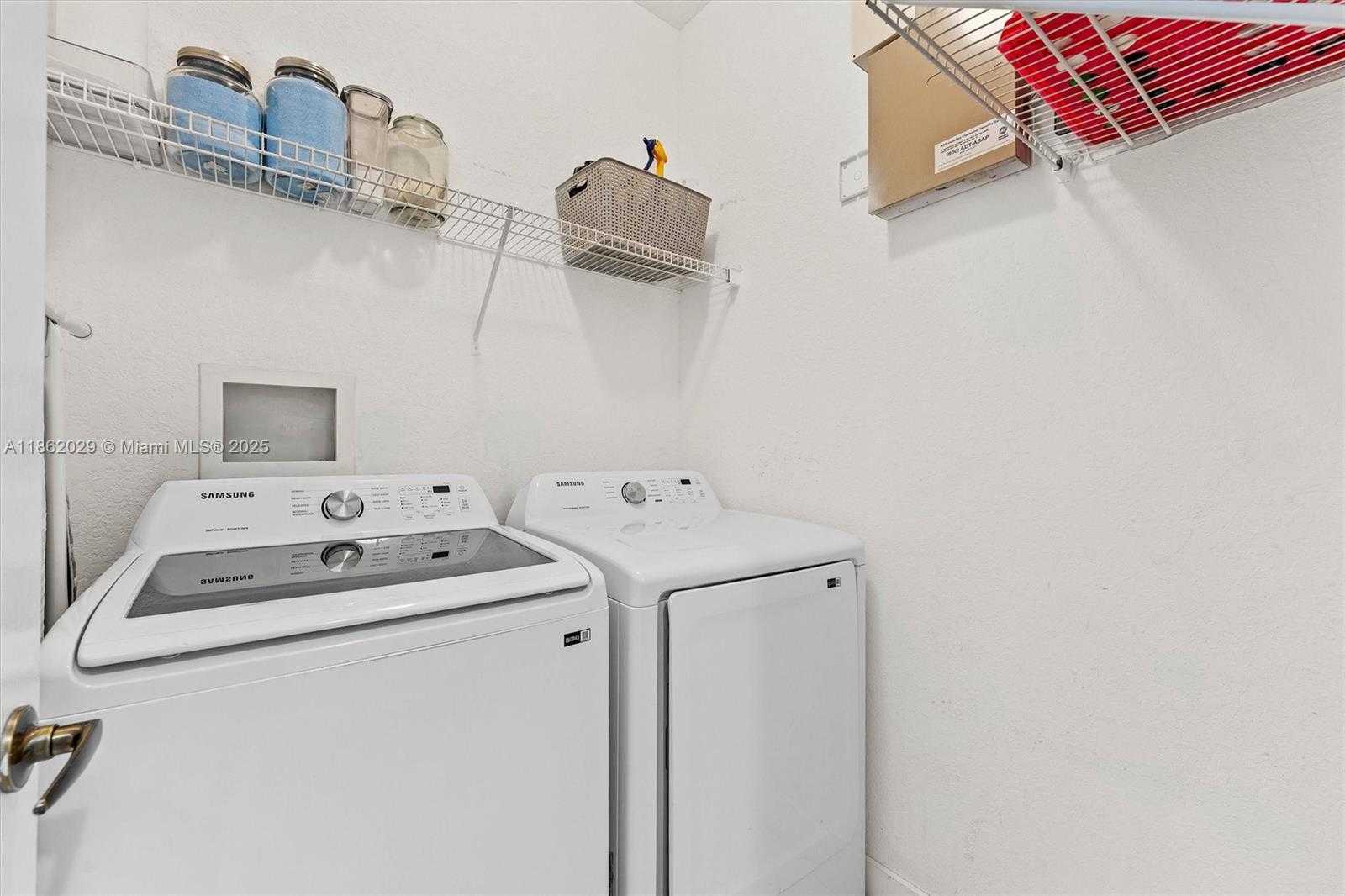 Small Image of 7521 NORTH WEST 113TH PATH, Doral Number 38