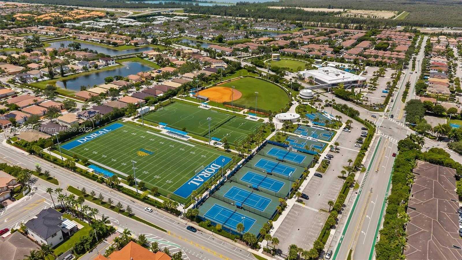 Small Image of 7521 NORTH WEST 113TH PATH, Doral Number 39