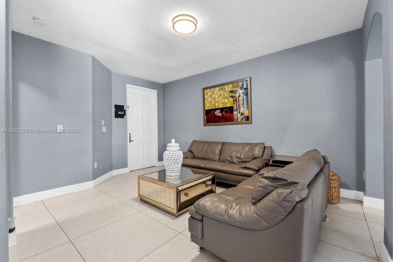 Small Image of 7521 NORTH WEST 113TH PATH, Doral Number 4