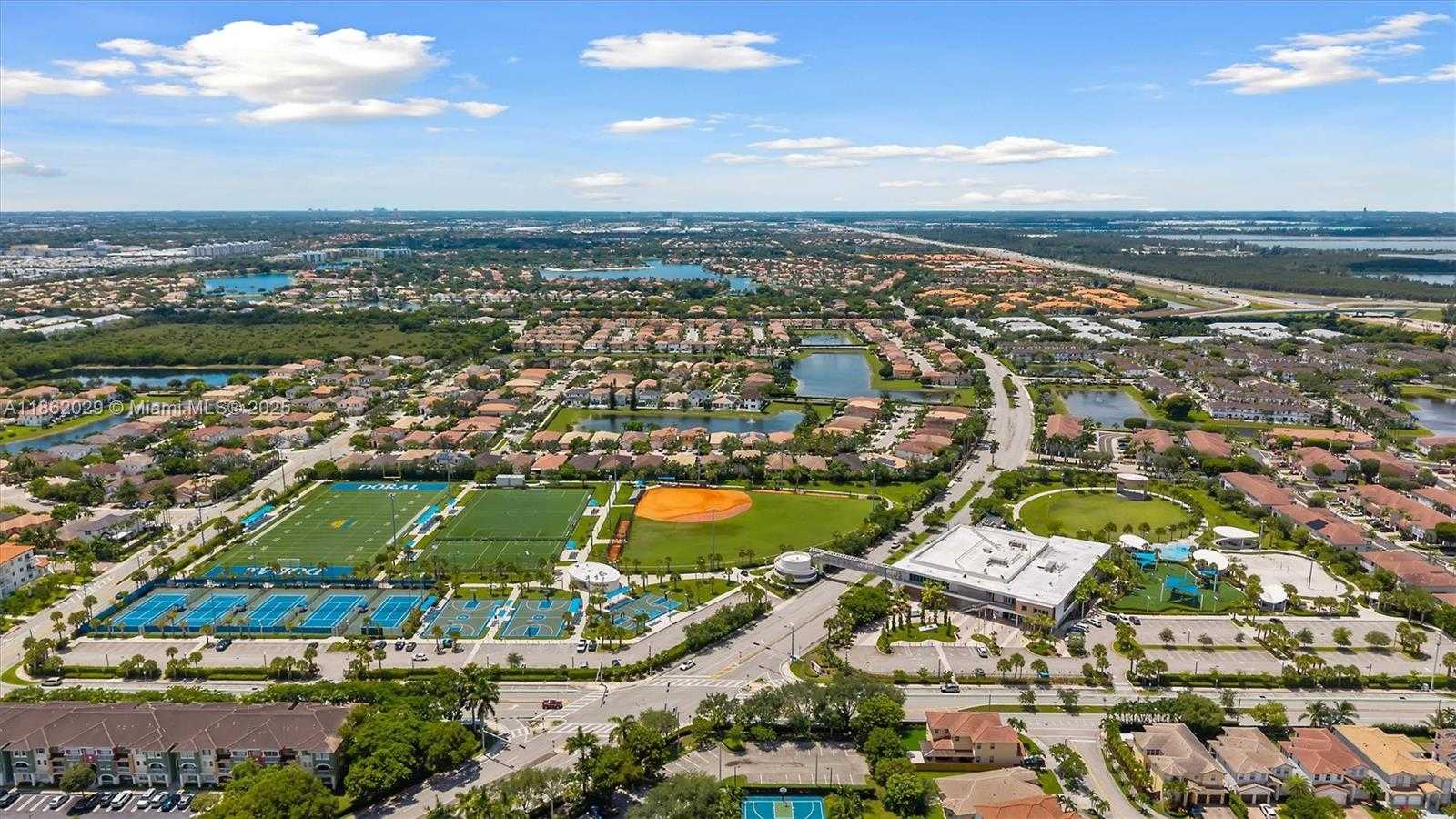 Small Image of 7521 NORTH WEST 113TH PATH, Doral Number 43