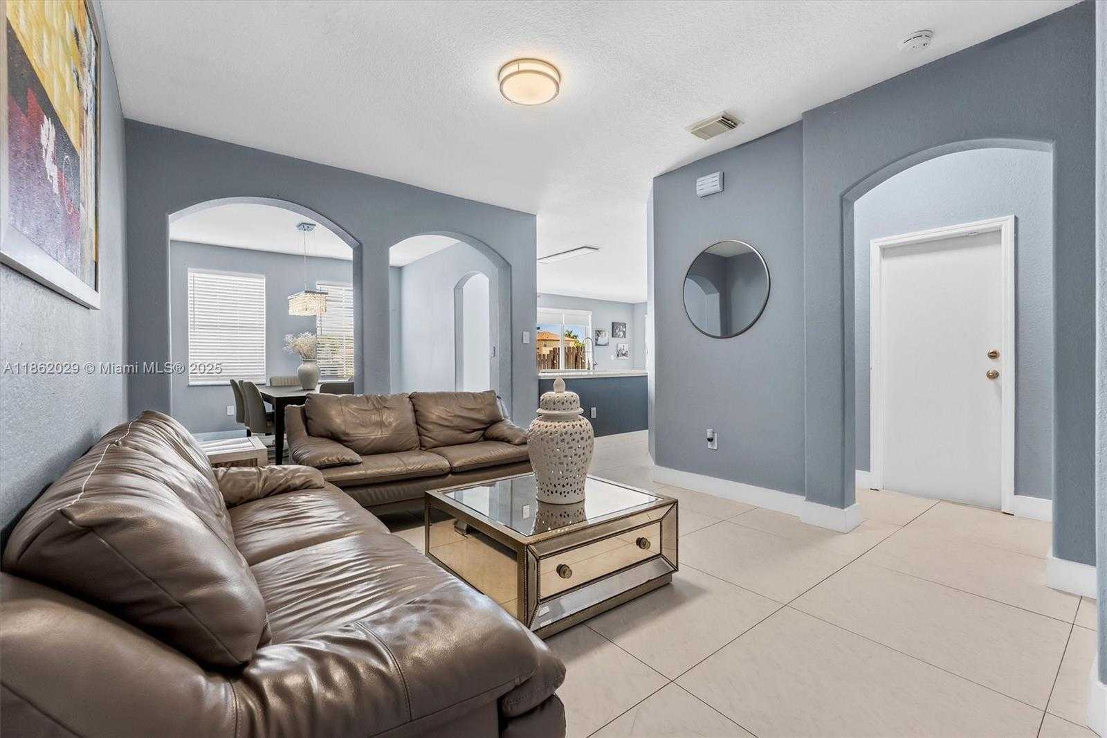 Small Image of 7521 NORTH WEST 113TH PATH, Doral Number 5
