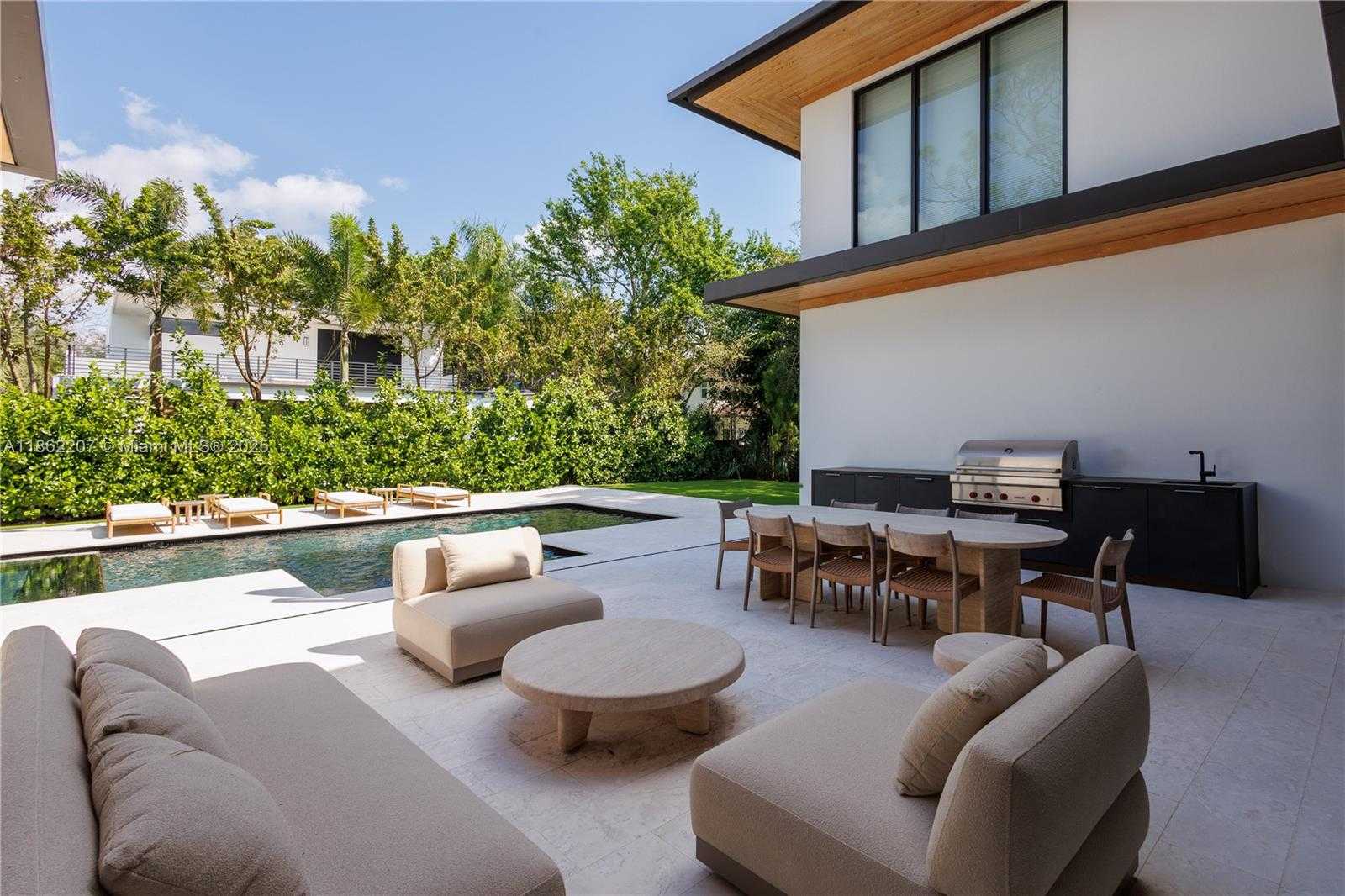 Small Image of 6003 SOUTH WEST 80TH ST, South Miami Number 13