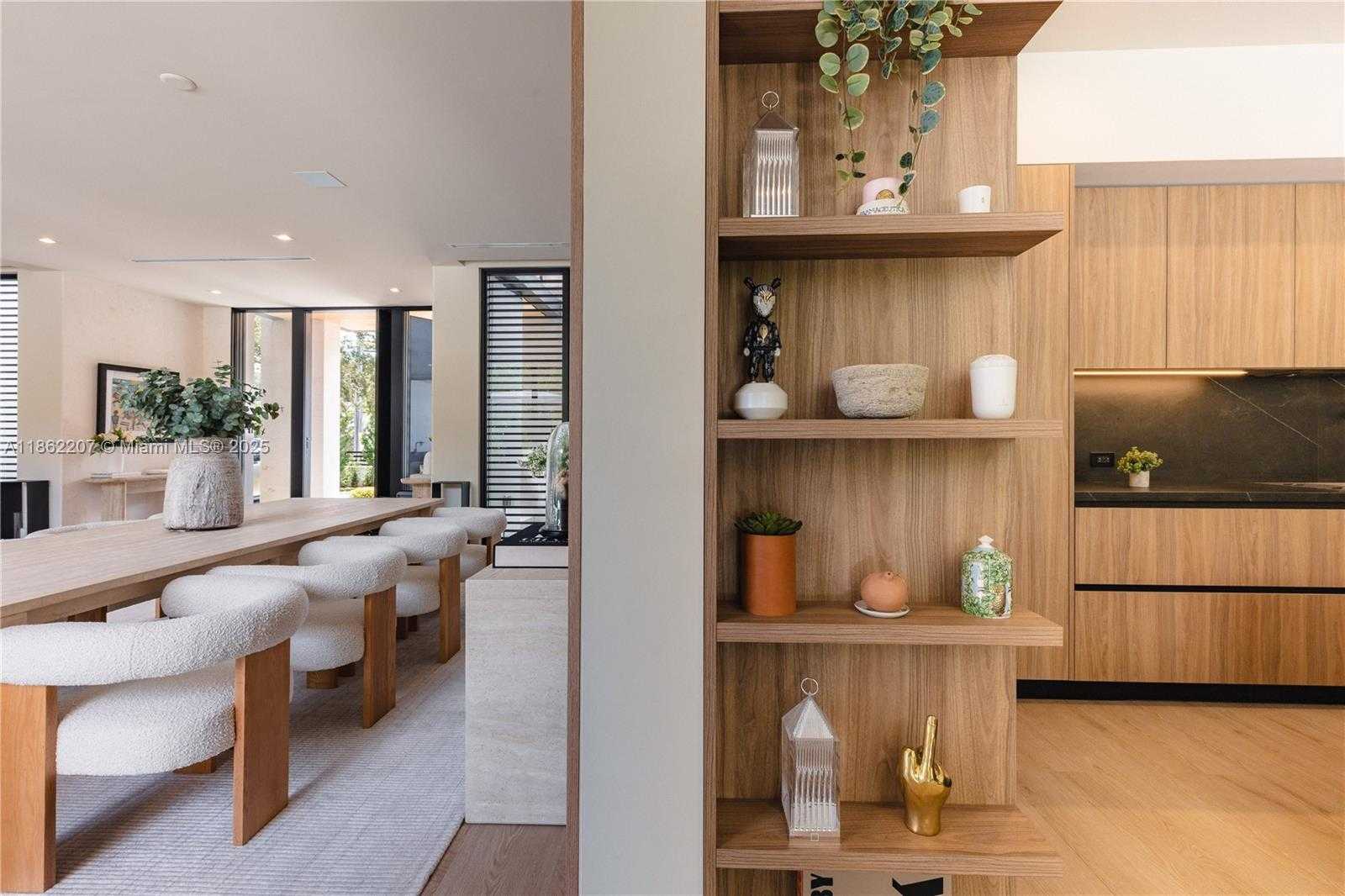 Small Image of 6003 SOUTH WEST 80TH ST, South Miami Number 24