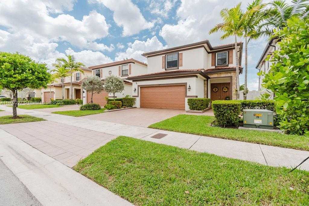 Small Image of 3392 WEST 103RD TER, Hialeah Number 22