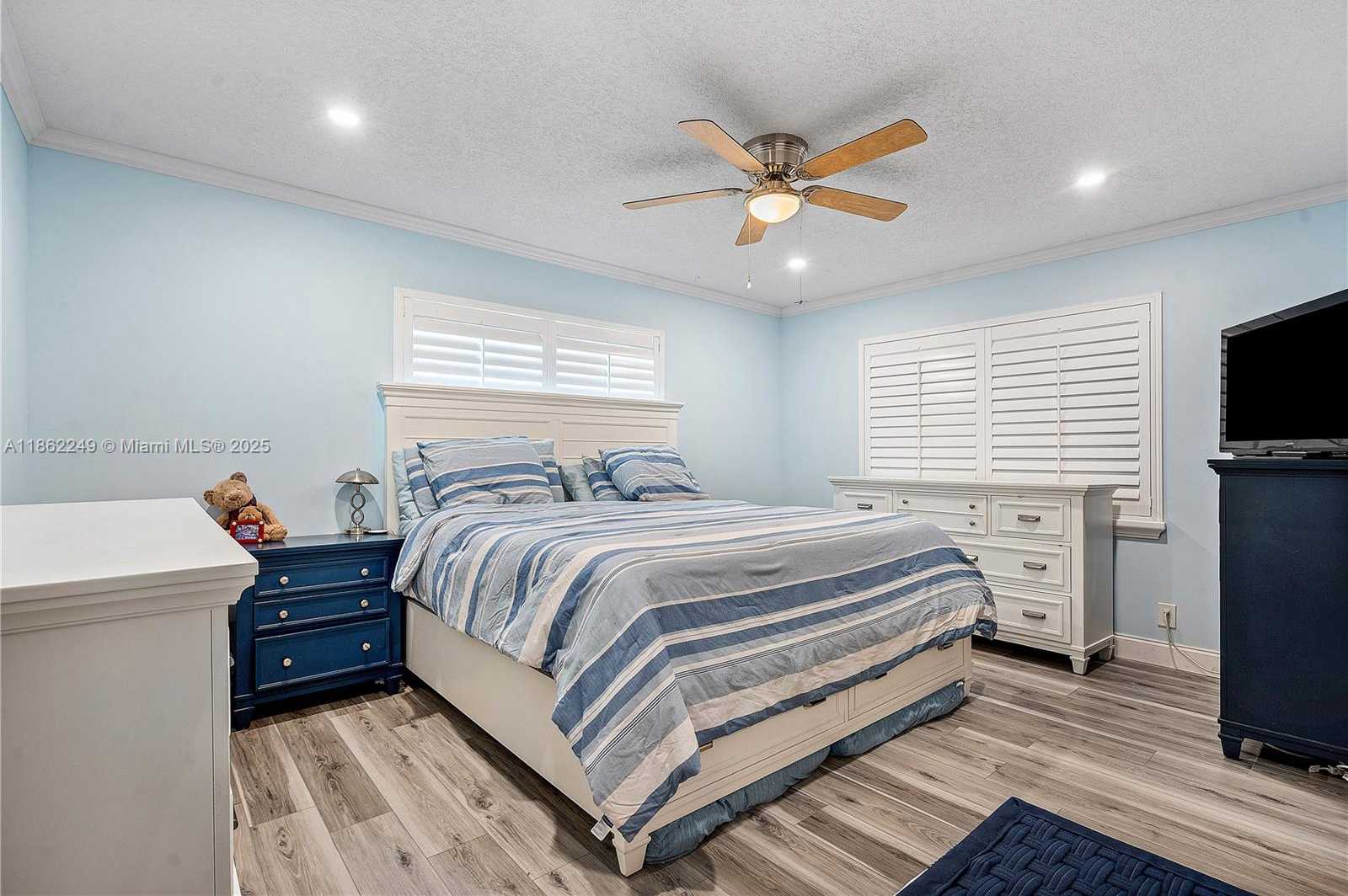 Small Image of 3127 NORTH WEST 68TH ST, Fort Lauderdale Number 17