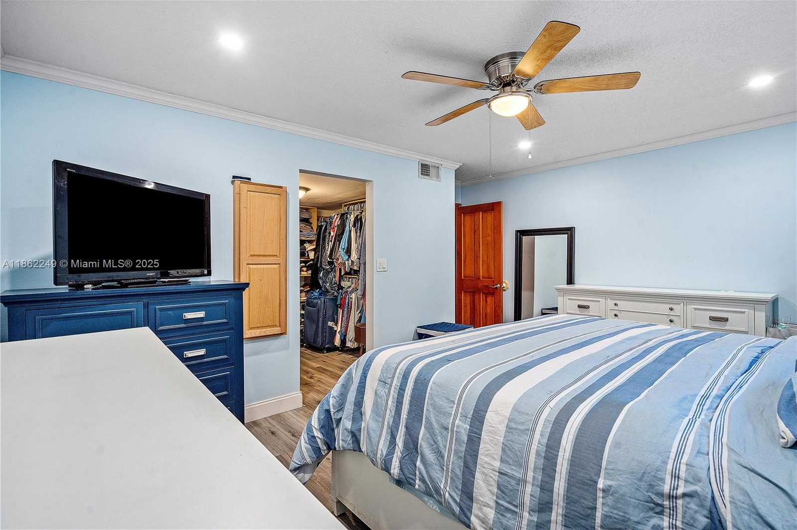 Small Image of 3127 NORTH WEST 68TH ST, Fort Lauderdale Number 19