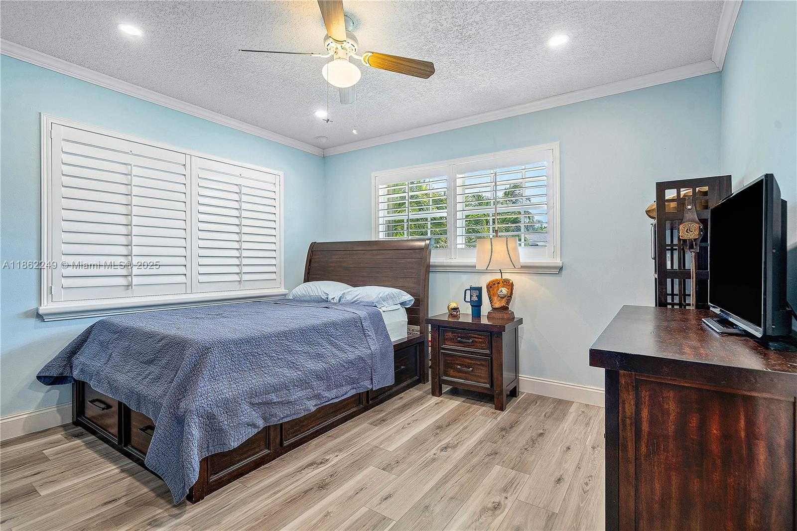 Small Image of 3127 NORTH WEST 68TH ST, Fort Lauderdale Number 22