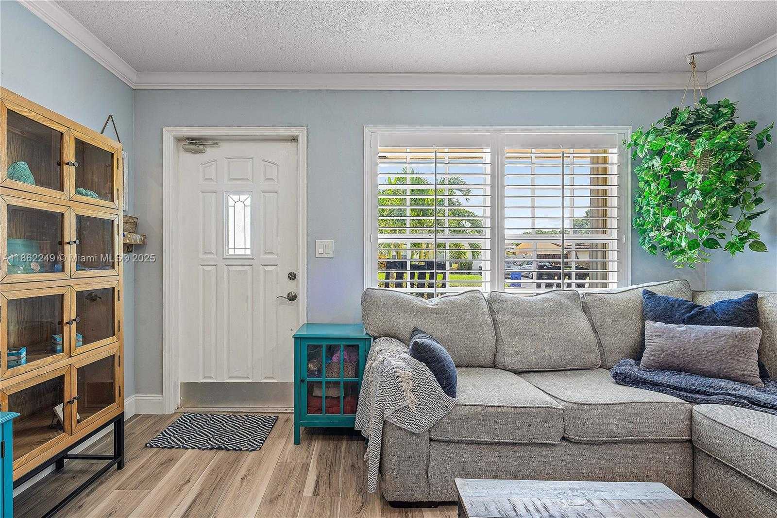 Small Image of 3127 NORTH WEST 68TH ST, Fort Lauderdale Number 6