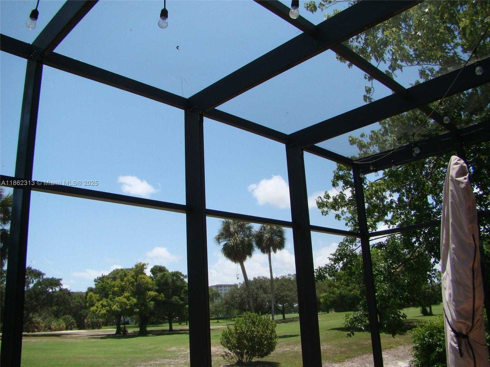 Small Image of 3502 DUNES VISTA DR, Pompano Beach Number 28
