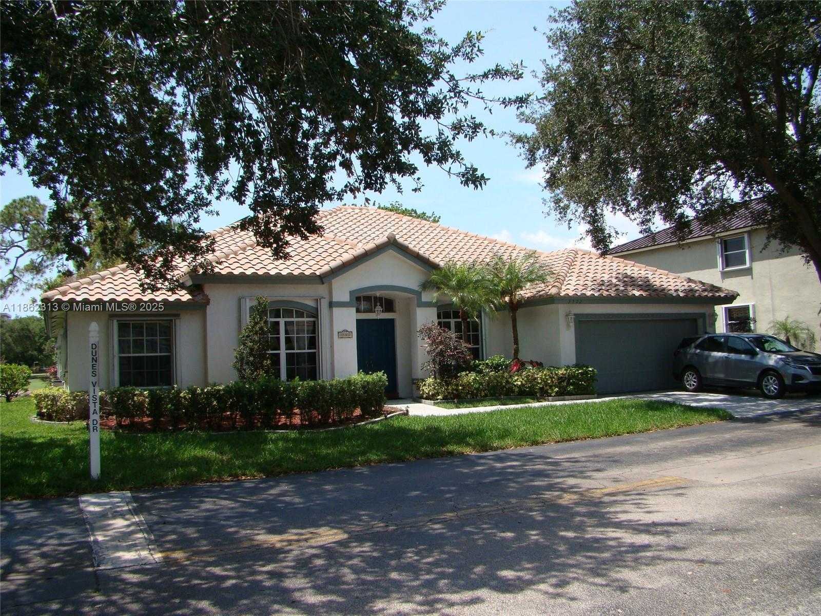 Small Image of 3502 DUNES VISTA DR, Pompano Beach Number 3