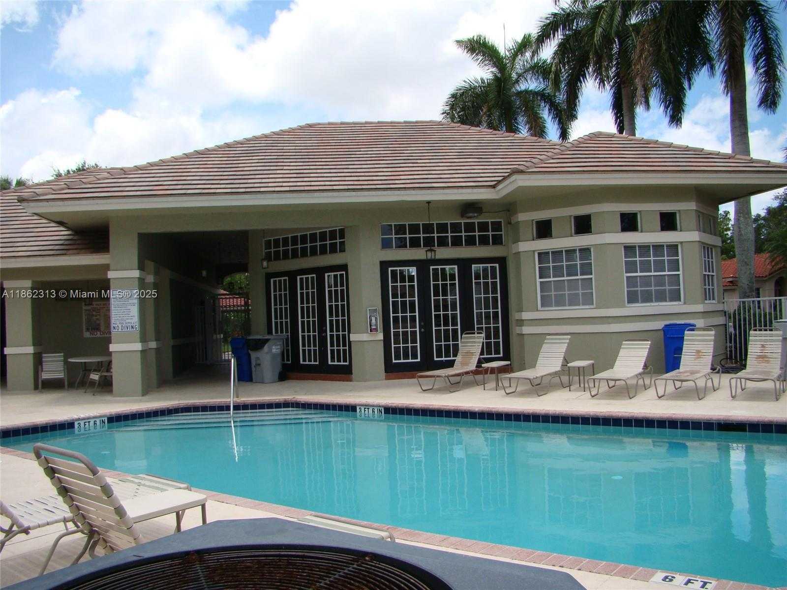 Small Image of 3502 DUNES VISTA DR, Pompano Beach Number 34