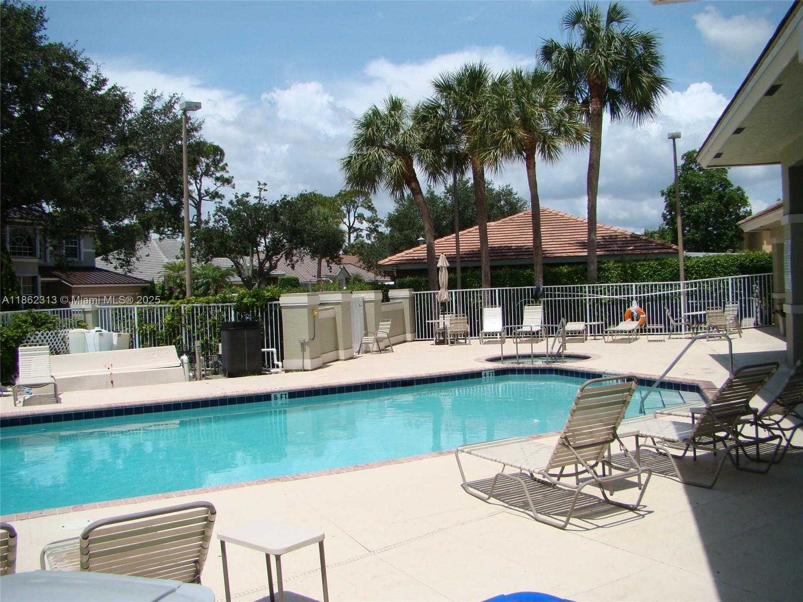Small Image of 3502 DUNES VISTA DR, Pompano Beach Number 35
