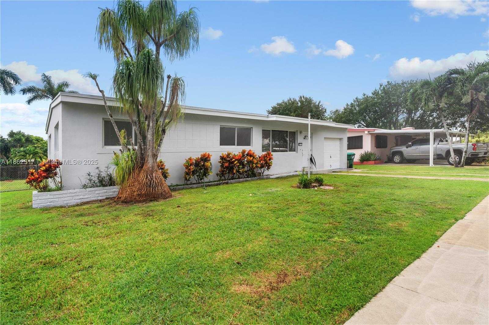 Small Image of 1770 NORTH WEST 9TH ST, Homestead Number 4