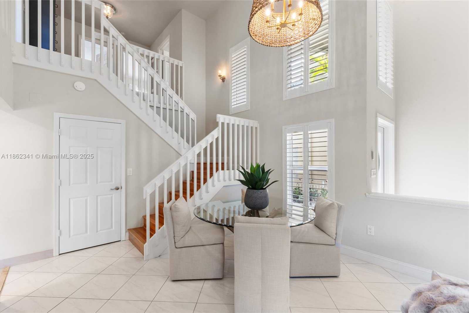 Small Image of 1105 PIN OAK ST, Hollywood Number 16