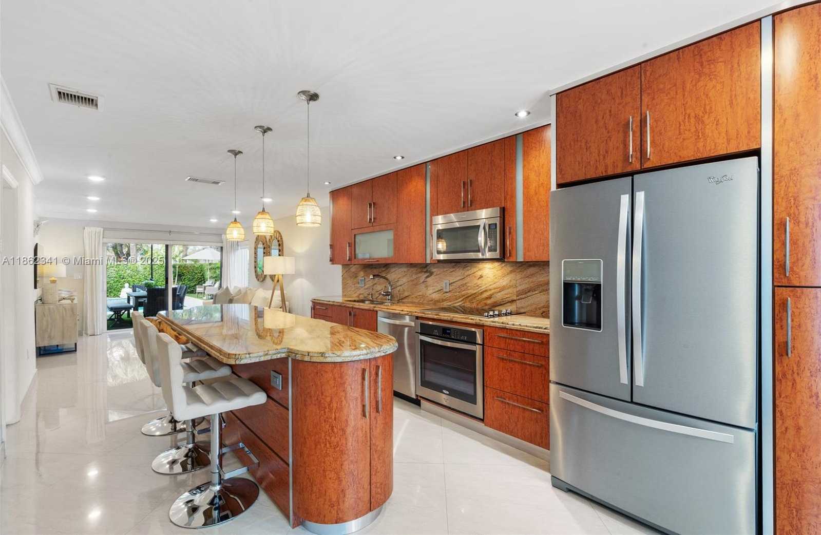Small Image of 1105 PIN OAK ST, Hollywood Number 18