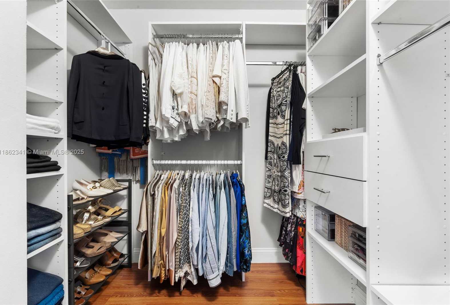 Small Image of 1105 PIN OAK ST, Hollywood Number 30