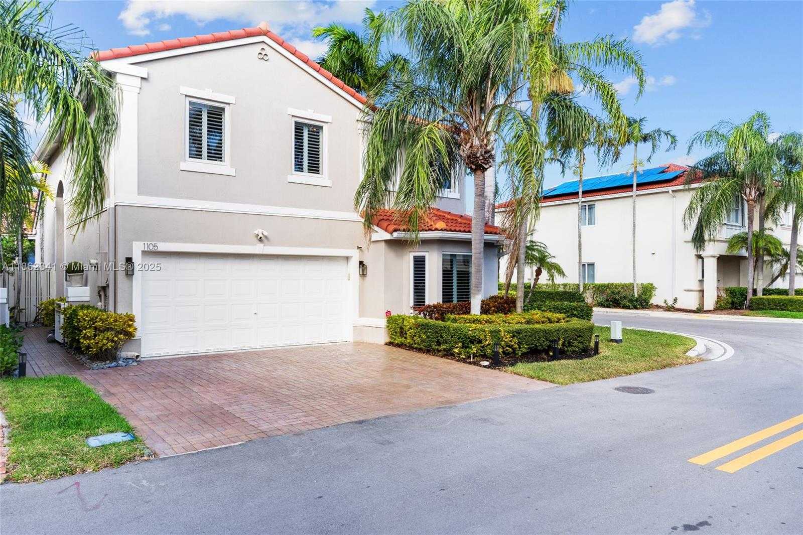 Small Image of 1105 PIN OAK ST, Hollywood Number 36