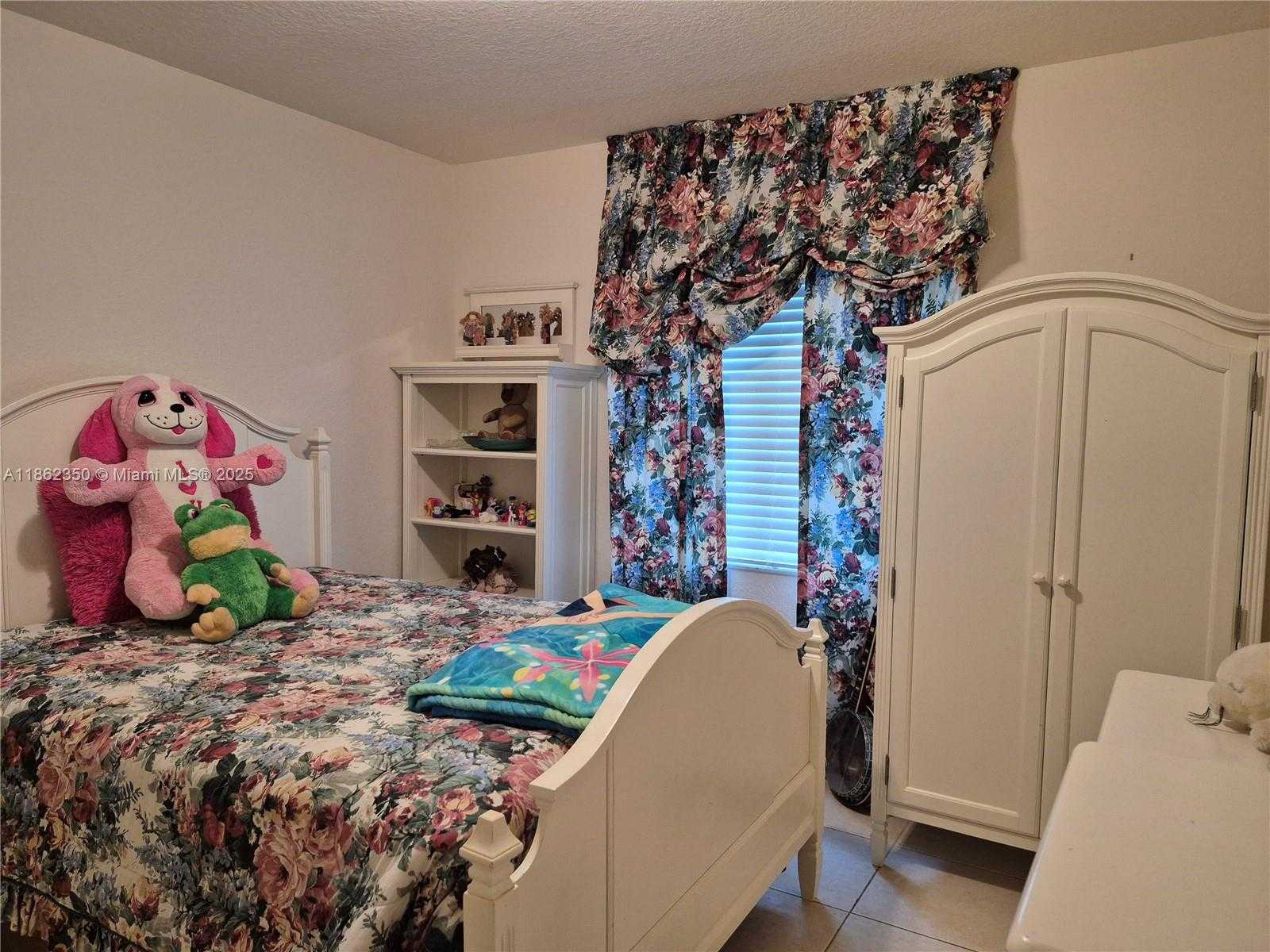 Small Image of 17333 SOUTH WEST 284TH ST, Homestead Number 17