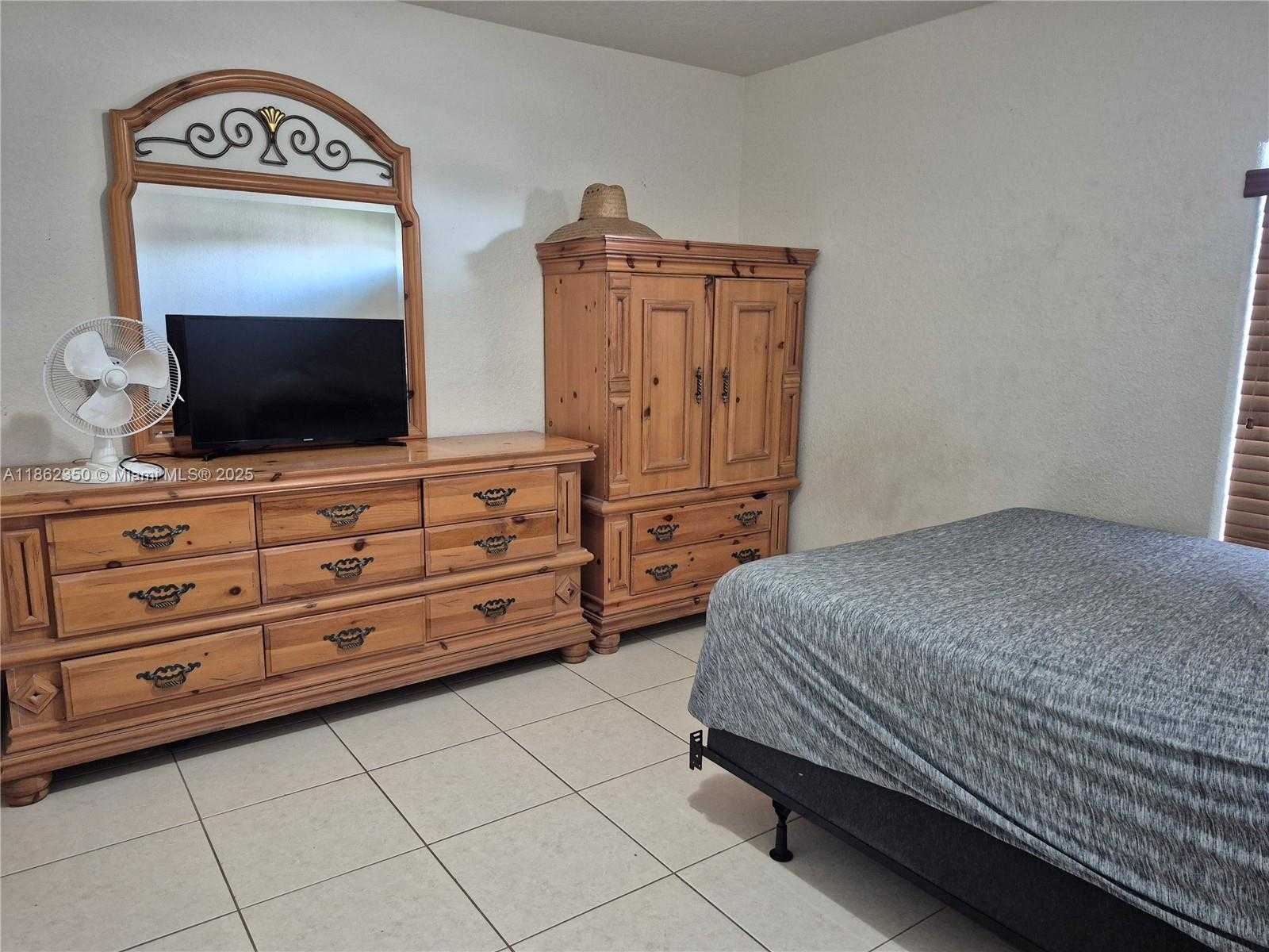 Small Image of 17333 SOUTH WEST 284TH ST, Homestead Number 18