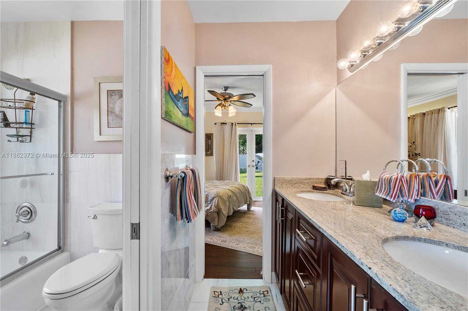 Small Image of 17640 OLD CUTLER RD, Palmetto Bay Number 27