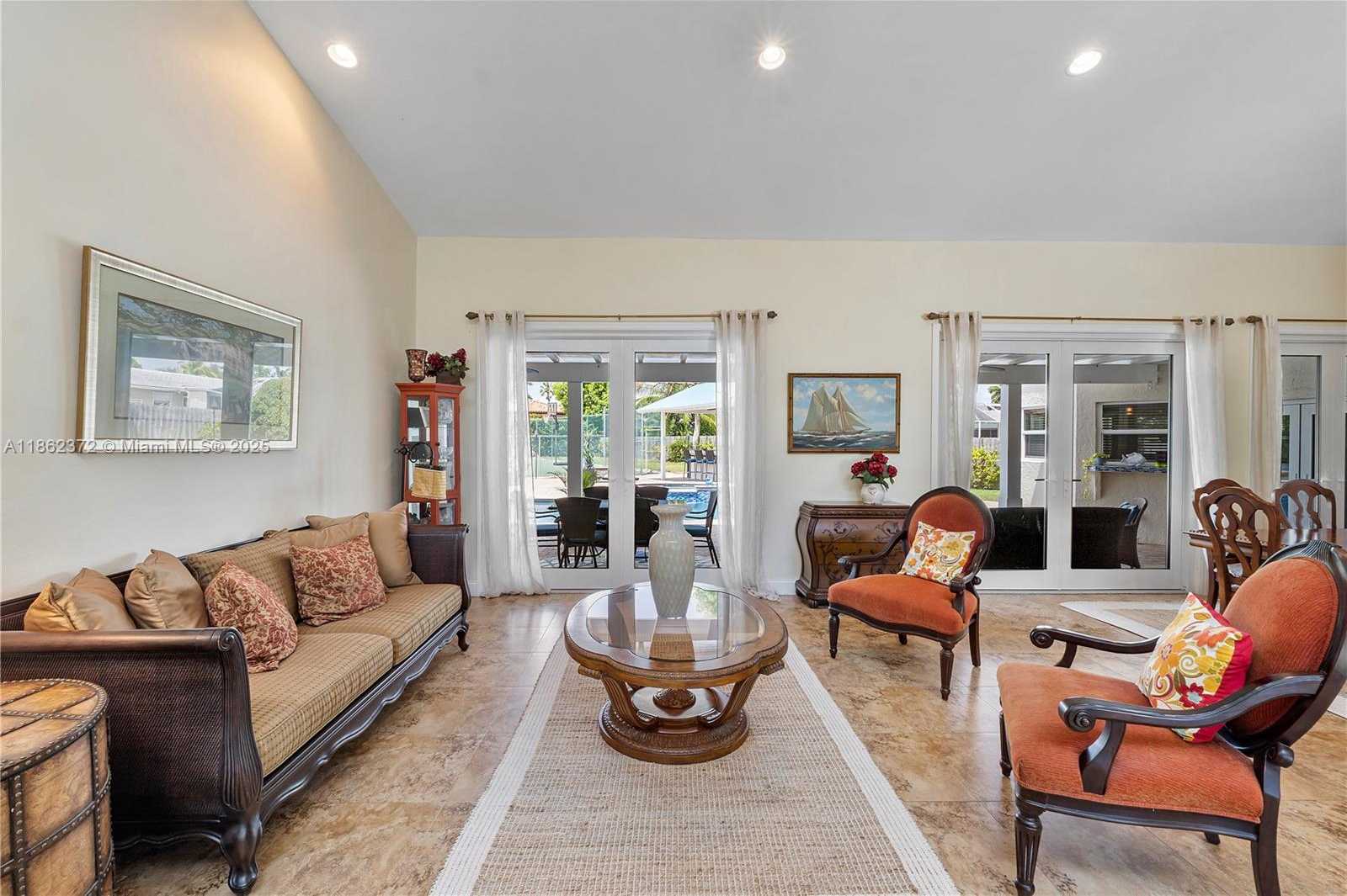 Small Image of 17640 OLD CUTLER RD, Palmetto Bay Number 8