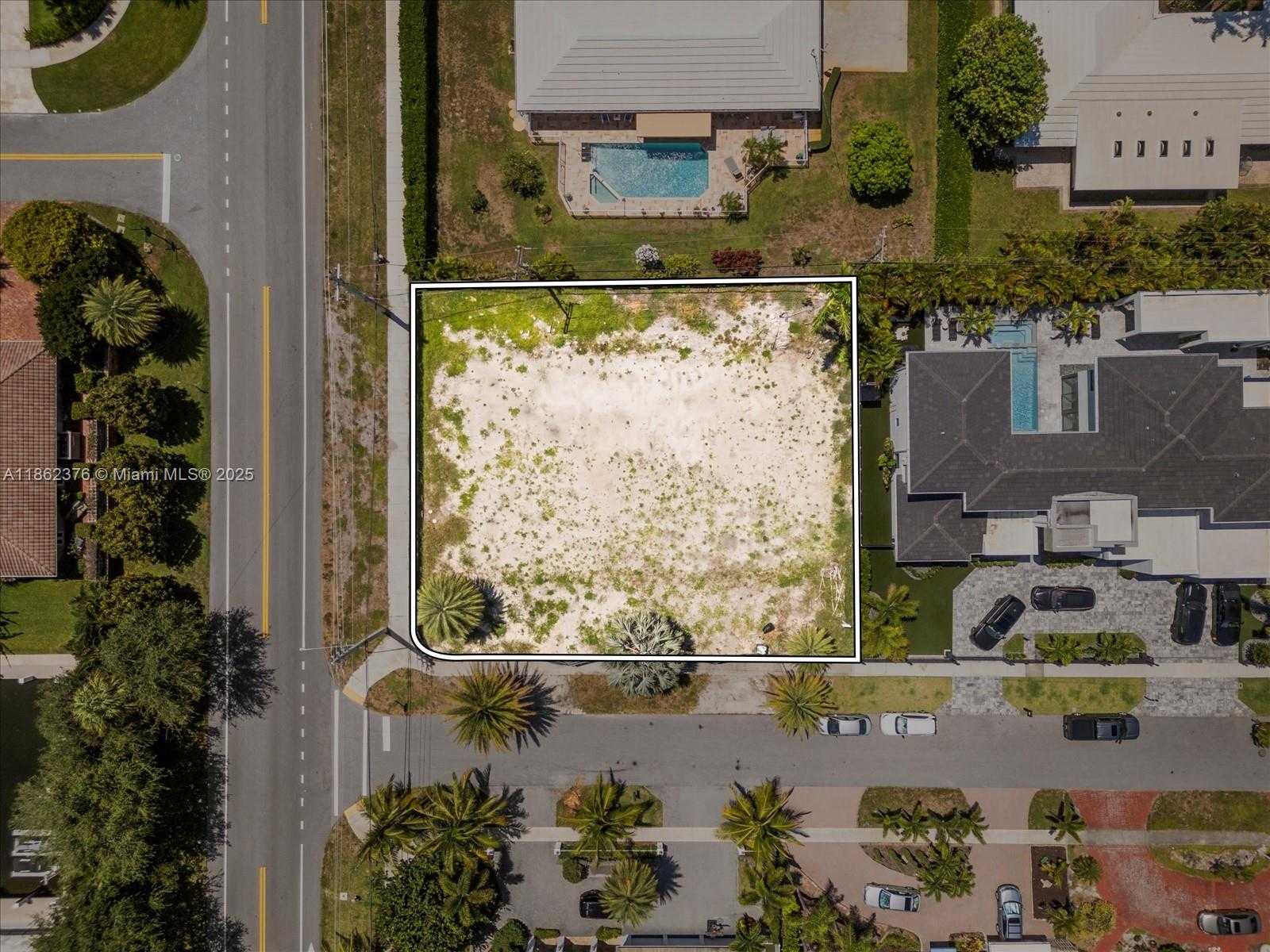 Small Image of 498 NORTH EAST 10TH ST, Boca Raton Number 5