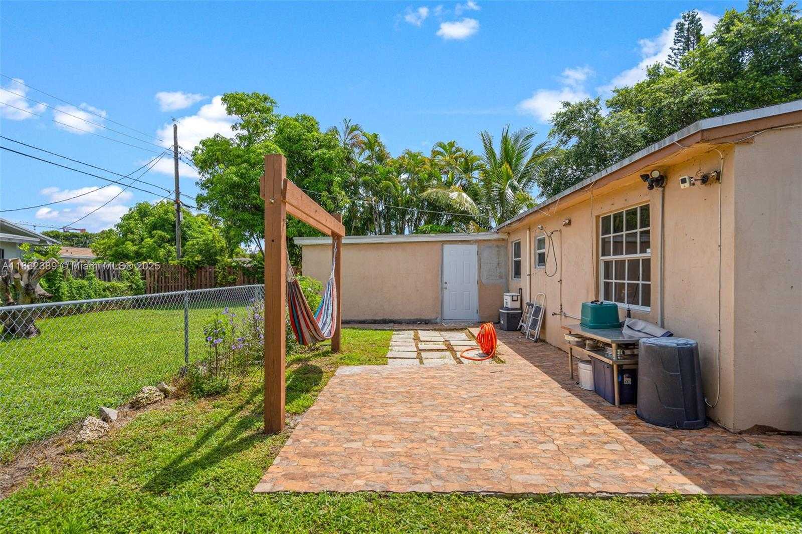 Small Image of 6233 RODMAN ST, Hollywood Number 34