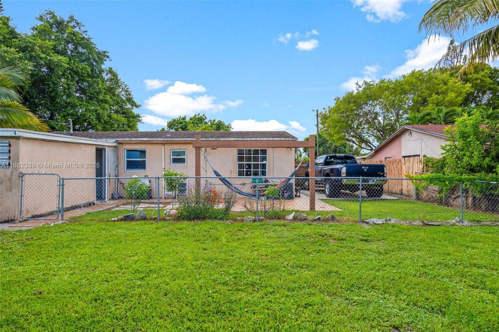 Small Image of 6233 RODMAN ST, Hollywood Number 37