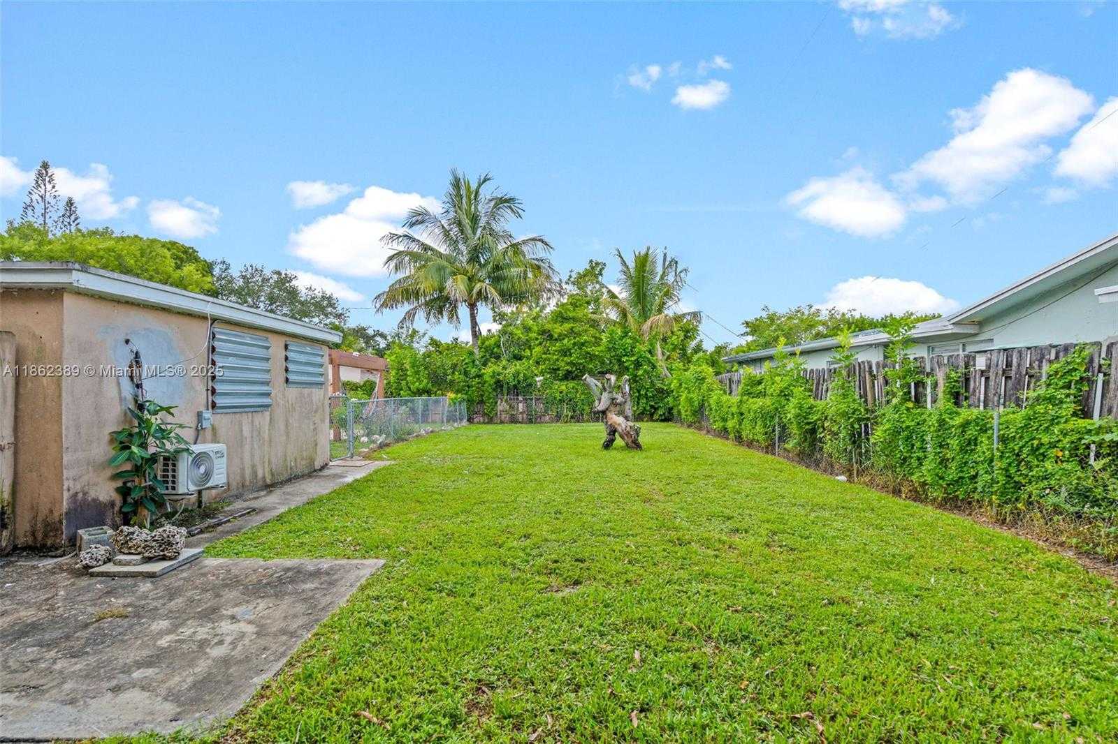Small Image of 6233 RODMAN ST, Hollywood Number 39