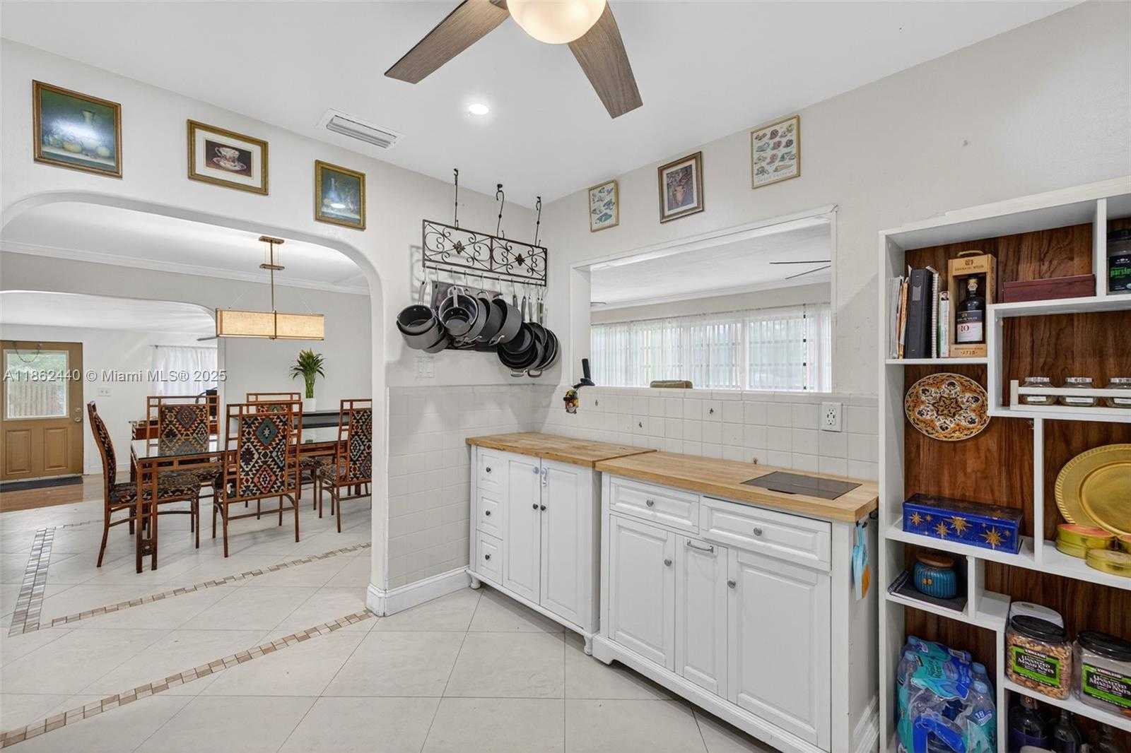 Small Image of 5240 REDWOOD CT, Plantation Number 16