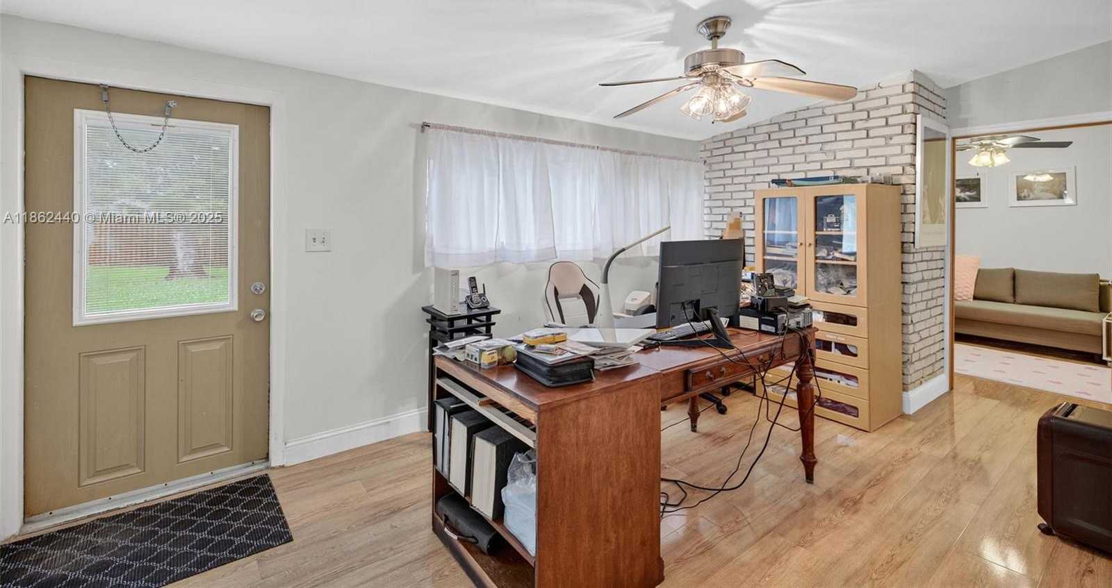 Small Image of 5240 REDWOOD CT, Plantation Number 26