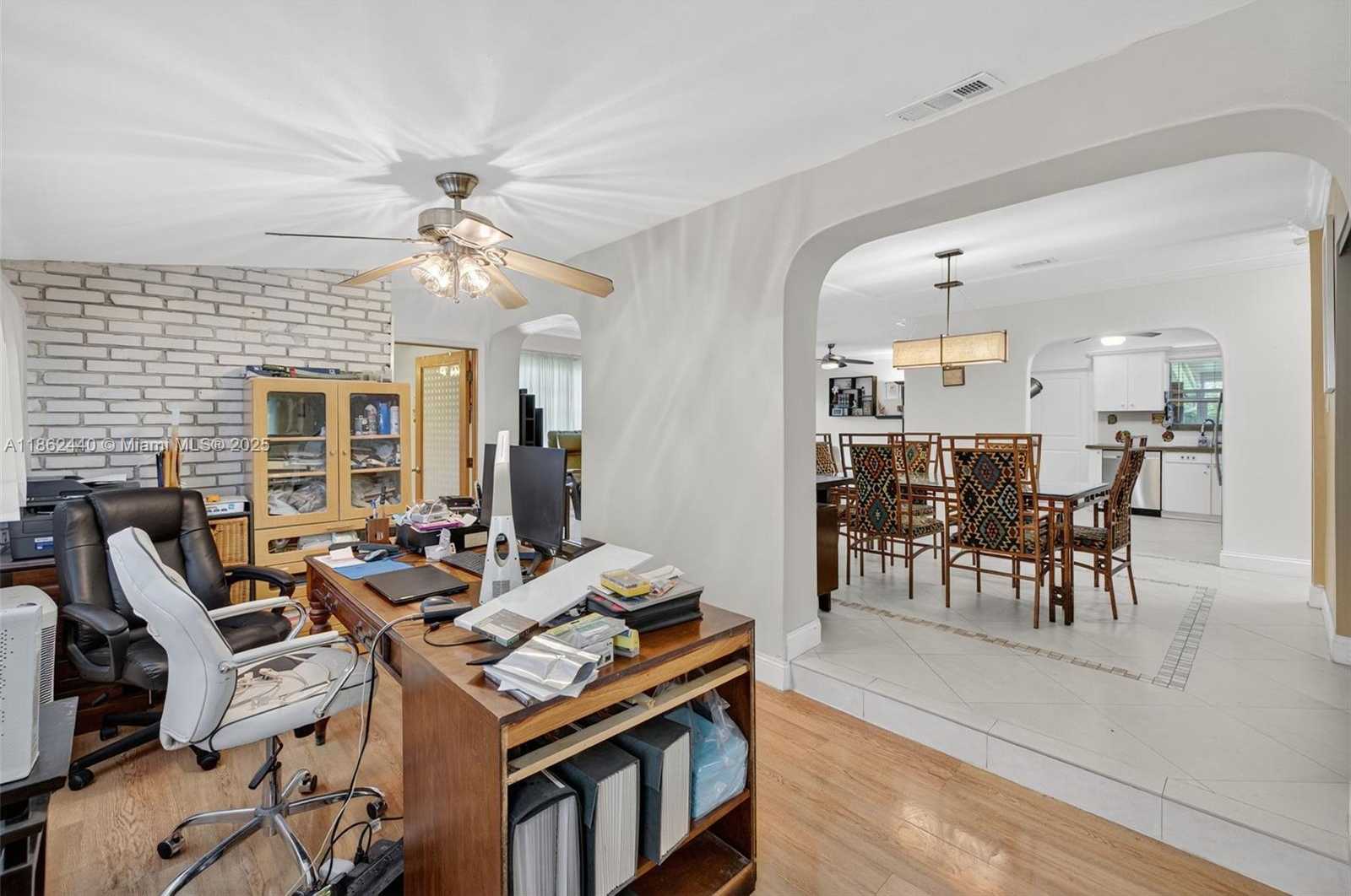 Small Image of 5240 REDWOOD CT, Plantation Number 27