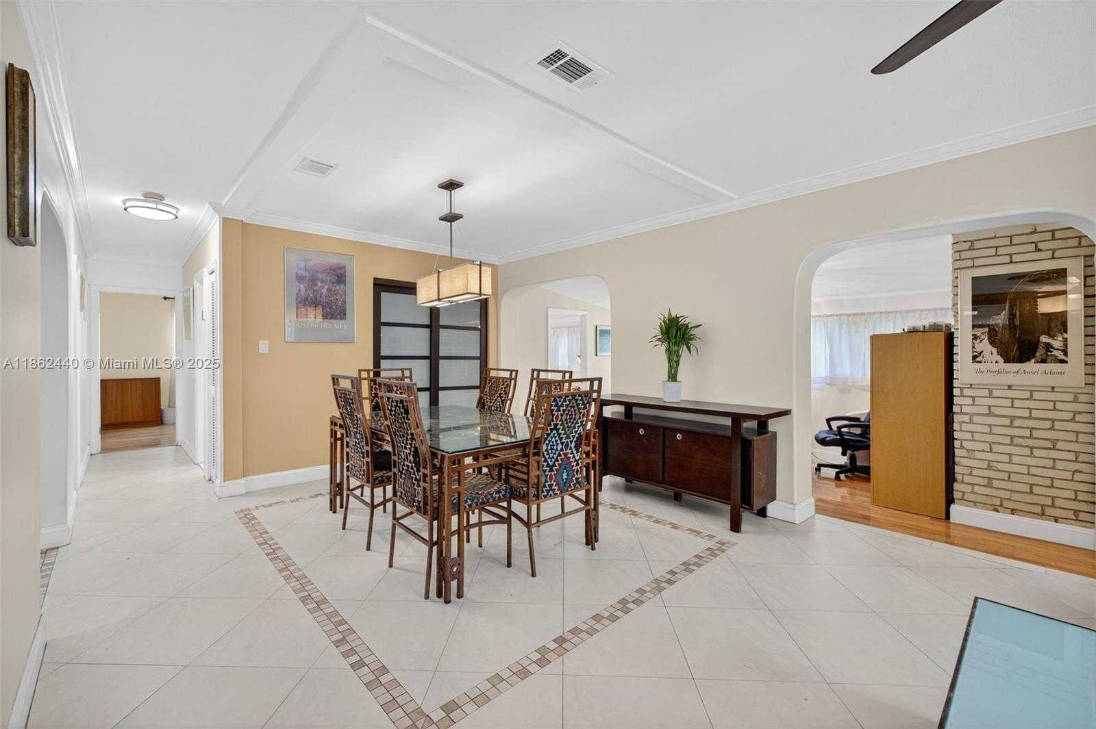 Small Image of 5240 REDWOOD CT, Plantation Number 8