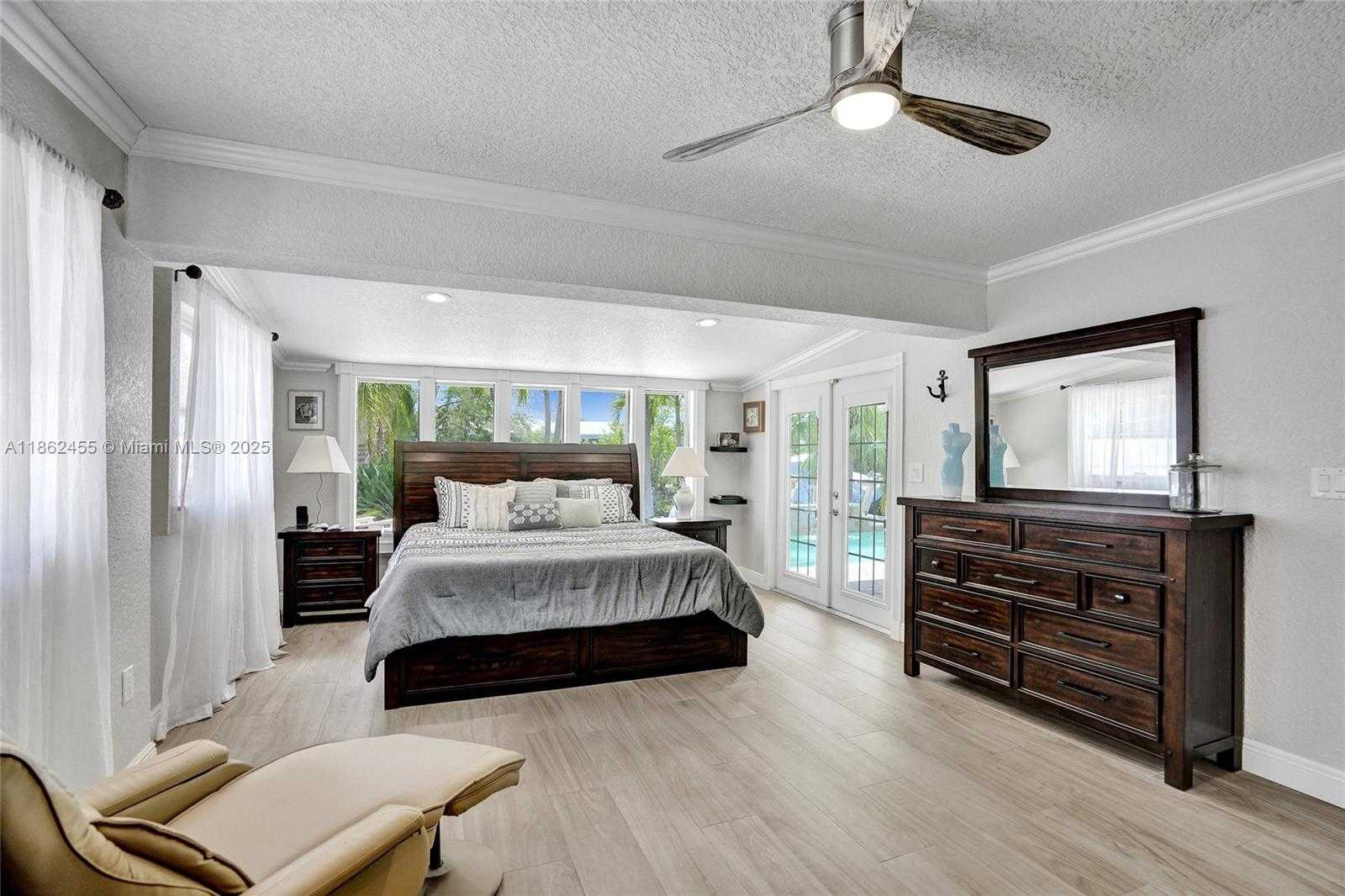 Small Image of 948 SOUTH EAST 10TH CT, Pompano Beach Number 14