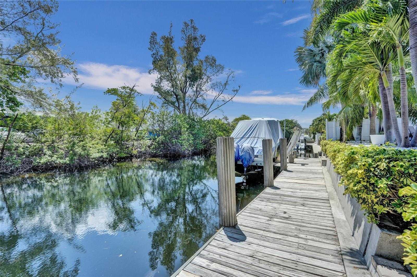 Small Image of 948 SOUTH EAST 10TH CT, Pompano Beach Number 36