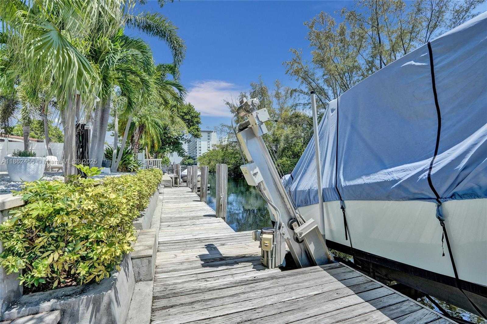 Small Image of 948 SOUTH EAST 10TH CT, Pompano Beach Number 38