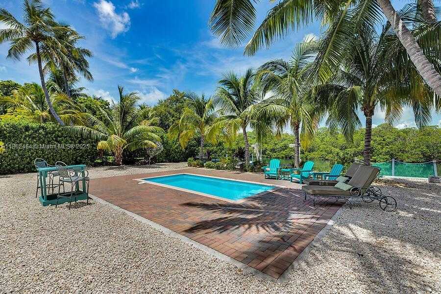 Small Image of 77340 OVERSEAS HWY, Islamorada Number 21