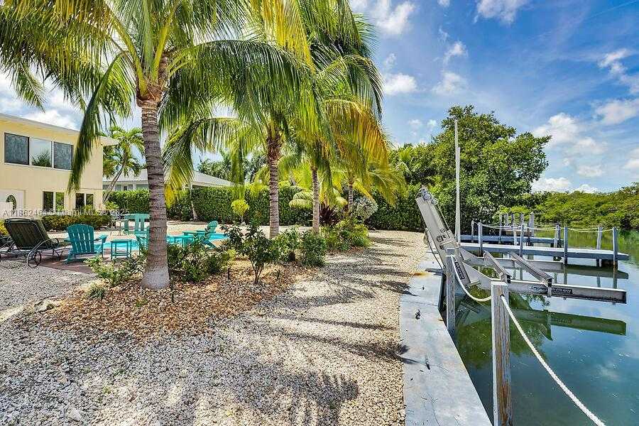 Small Image of 77340 OVERSEAS HWY, Islamorada Number 24