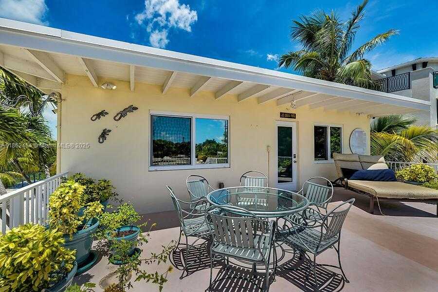 Small Image of 77340 OVERSEAS HWY, Islamorada Number 7
