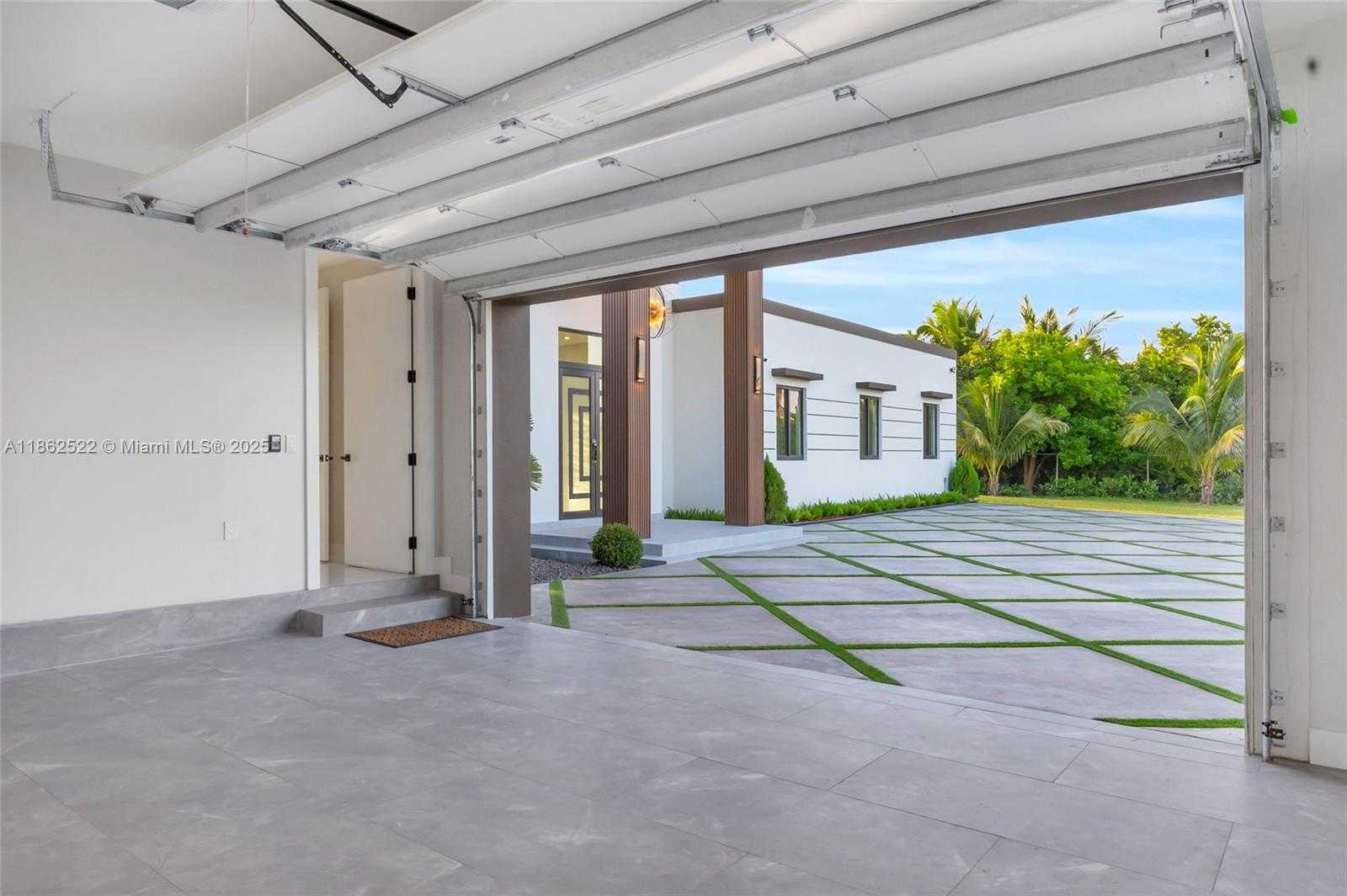 Small Image of 24650 SOUTH WEST 123RD AVE, Homestead Number 40