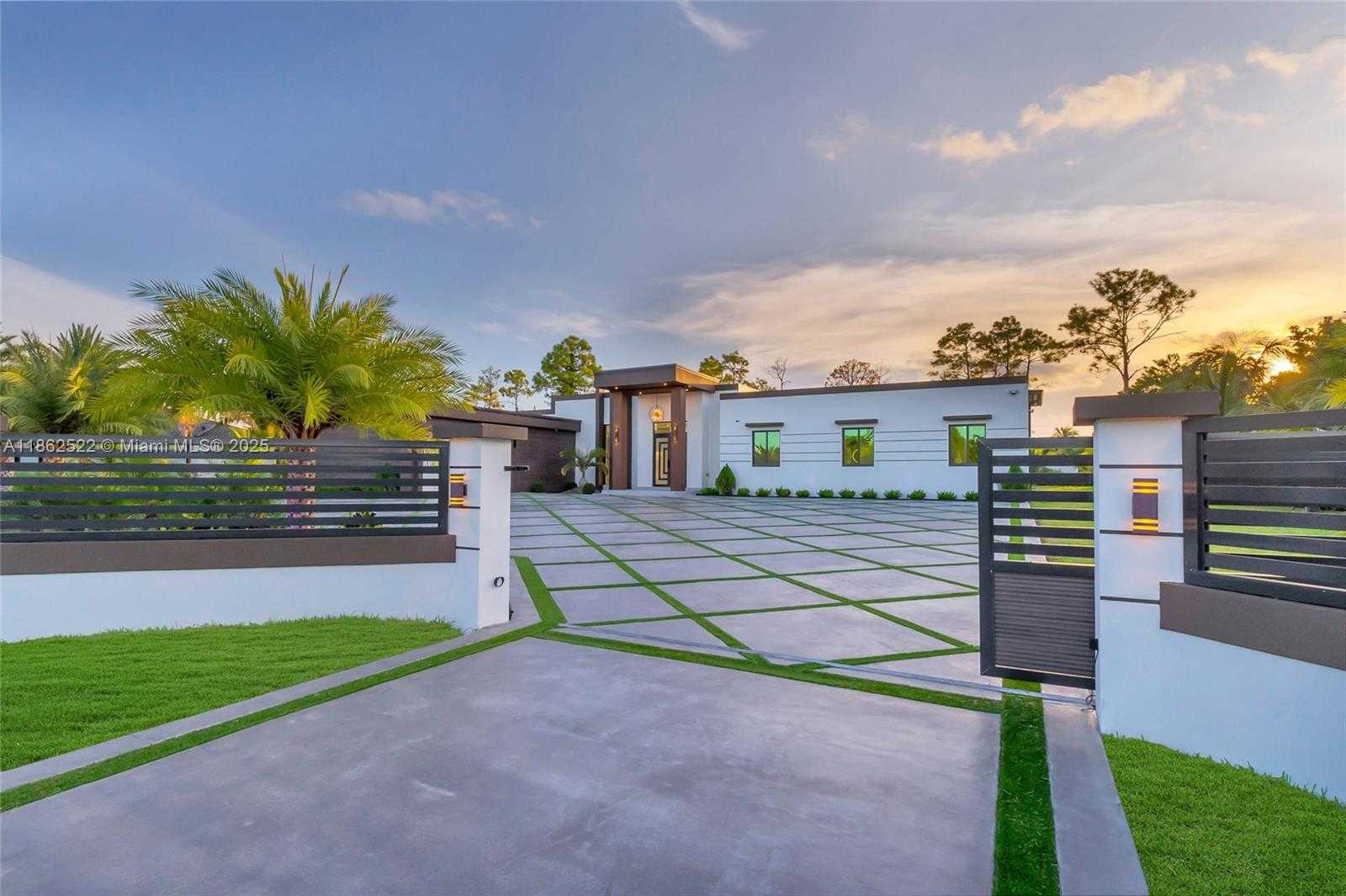 Small Image of 24650 SOUTH WEST 123RD AVE, Homestead Number 47