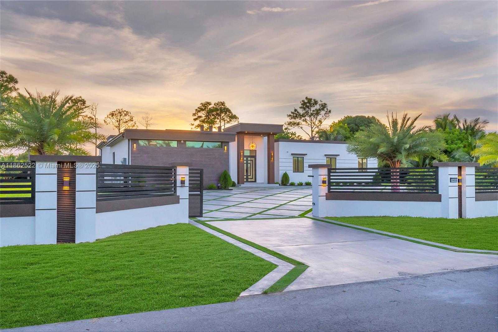 Small Image of 24650 SOUTH WEST 123RD AVE, Homestead Number 51