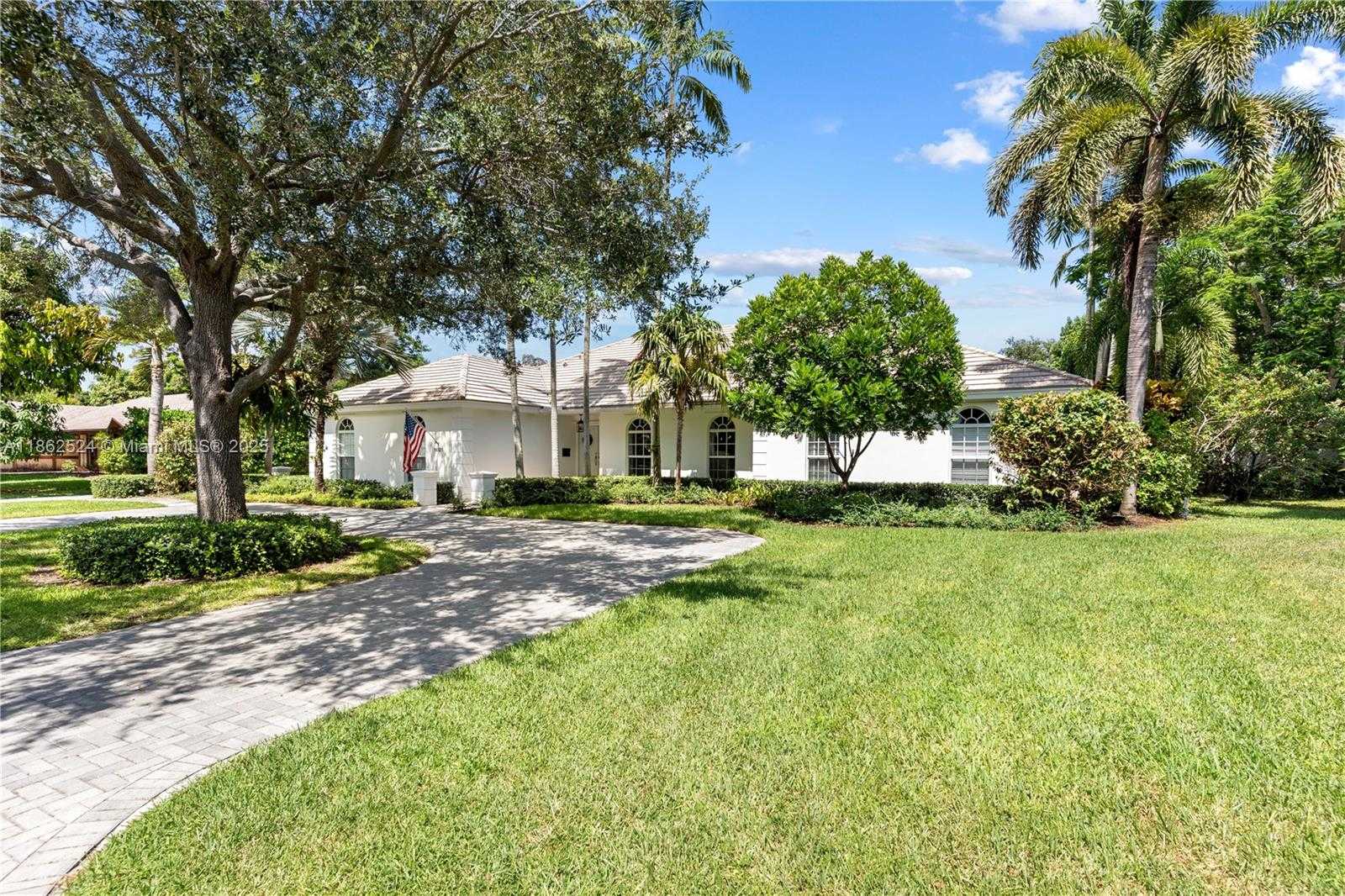 Small Image of 16121 SOUTH WEST 83RD AVE, Palmetto Bay Number 3
