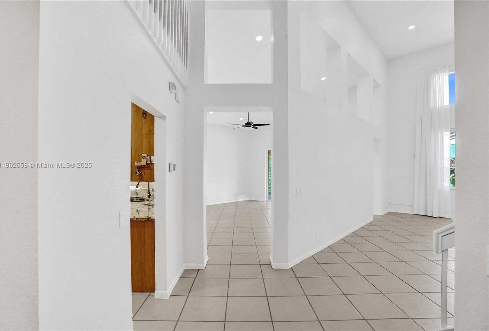 Small Image of 6450 BRAVA WAY, Boca Raton Number 19