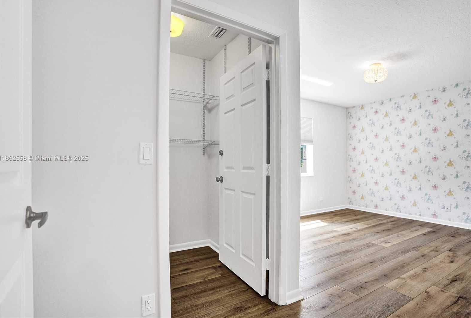 Small Image of 6450 BRAVA WAY, Boca Raton Number 49